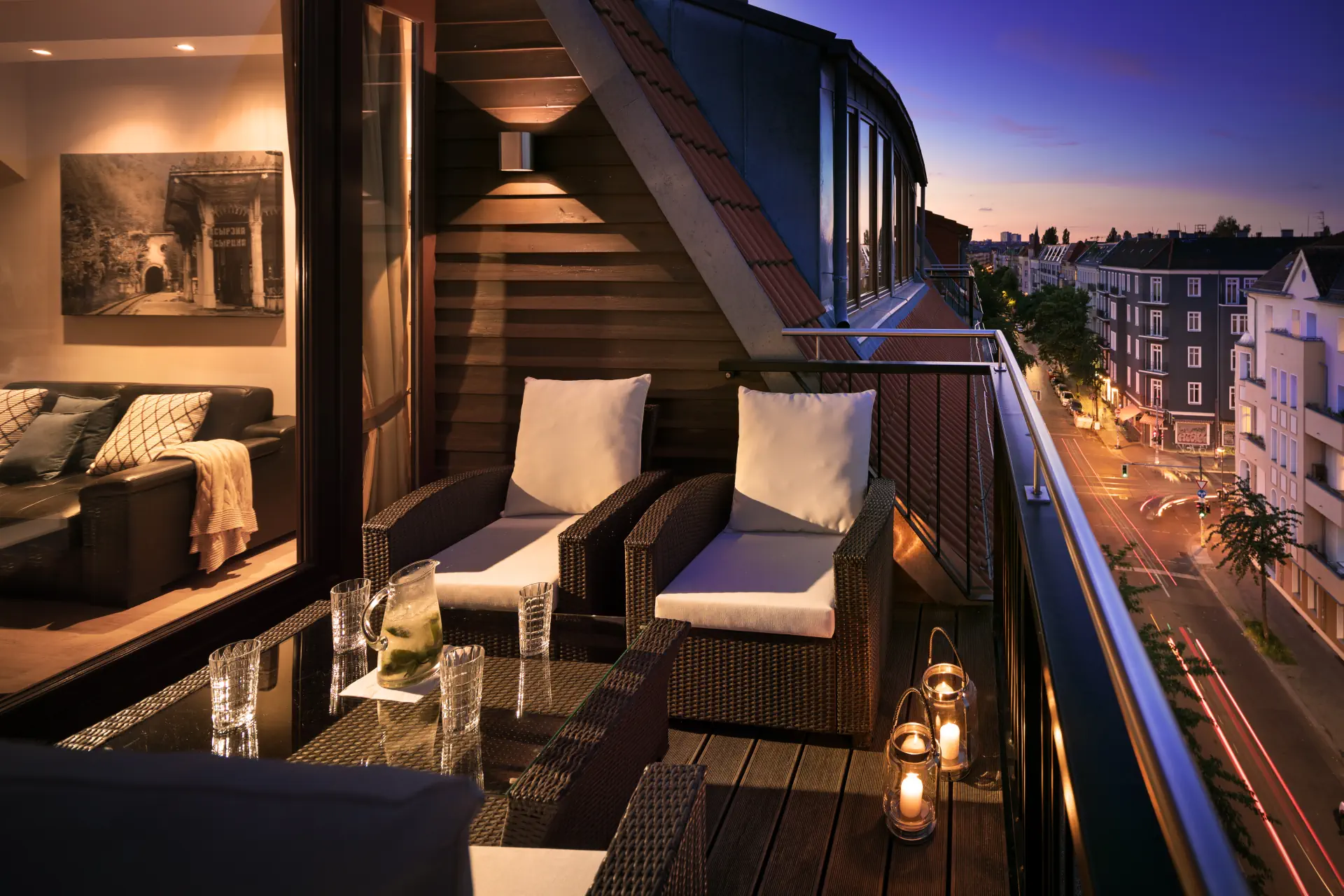 Deluxe One Bedroom Terrace High Def
